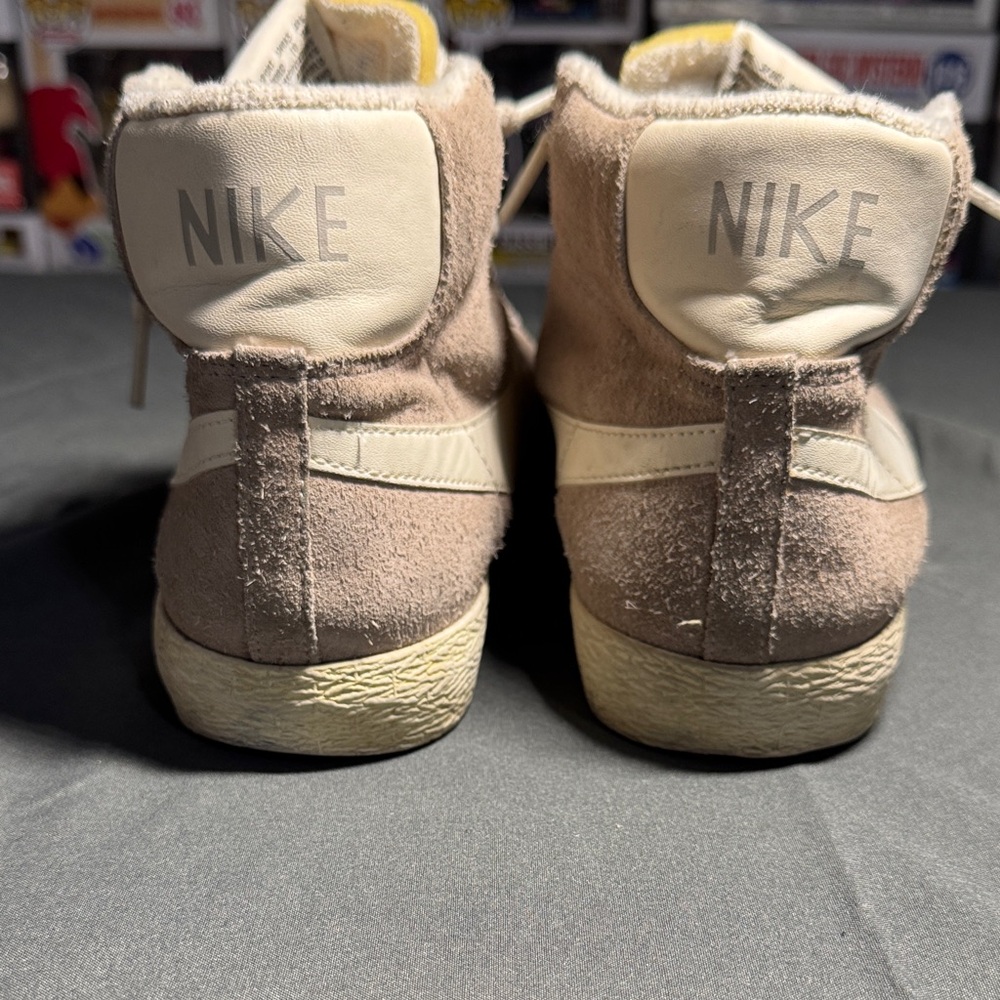 Nike Women's Suede Sneakers - Beige and Off-White - Picture 5 of 7